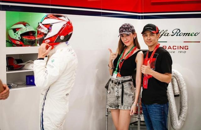 林志颖晒全家福为娇妻庆生 儿子跳舞助兴