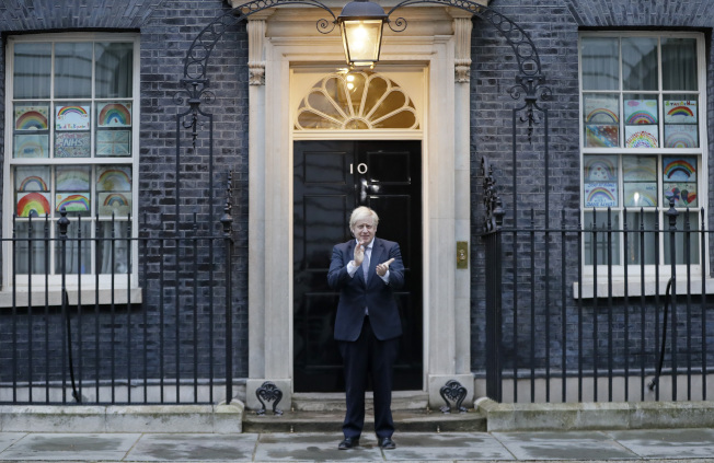 30日，英國首相強生(Boris Johnson)康復後舉行首次記者會。