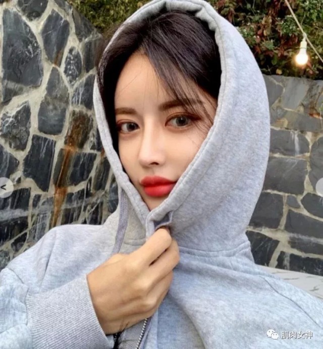 健身圈新宠g杯蚂蚁腰美到让人窒息