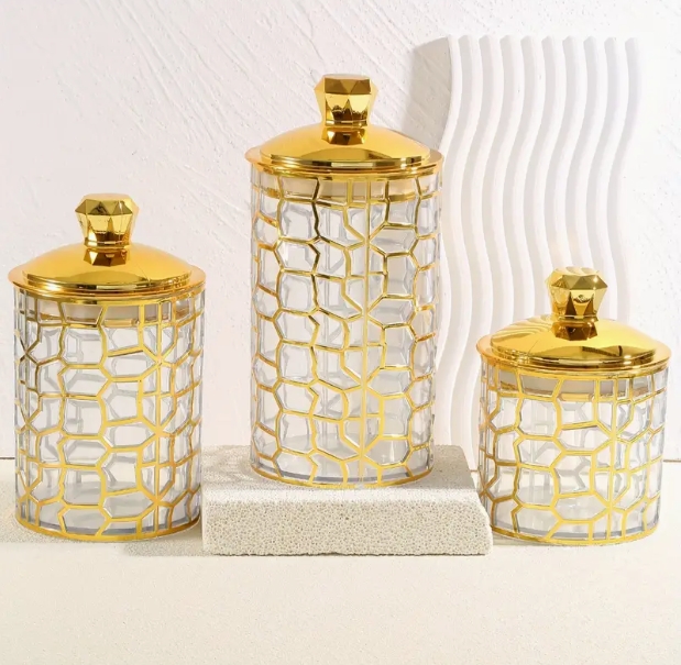 3 件大容量密封食品储存容器16.18元