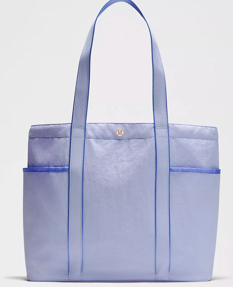 Lululemon多口袋手提包20升