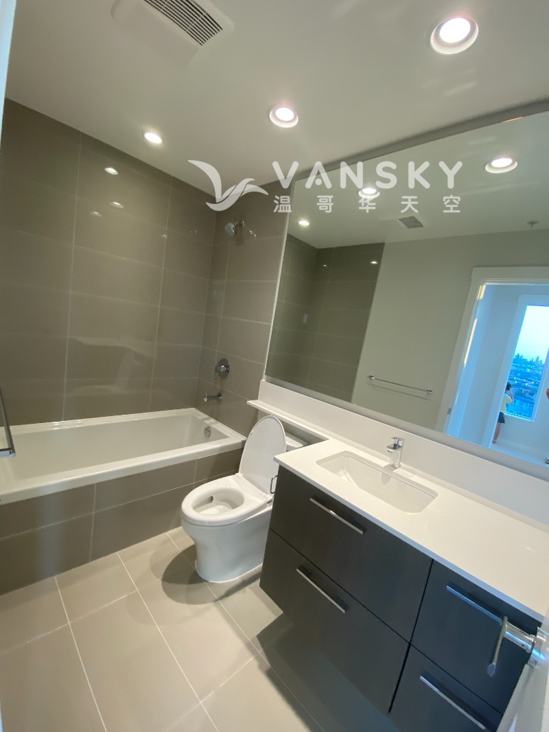 221206214026_washroom1.jpg