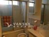 Burnaby Dundas 三房一厅