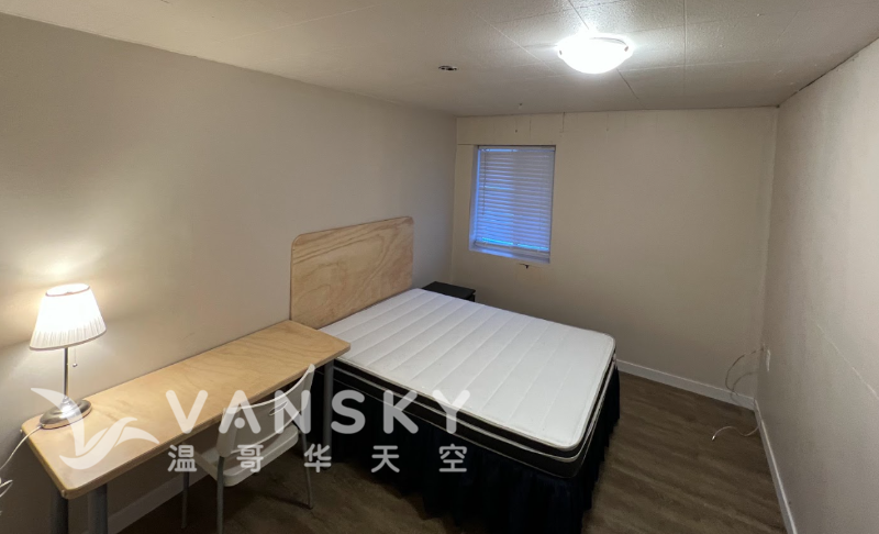 221221233635_bedroom.PNG