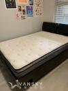 Sealy double size matttress.