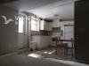 Willoughby 79Ave夹211B st，两房一厨一卫半地下室独立屋出租
