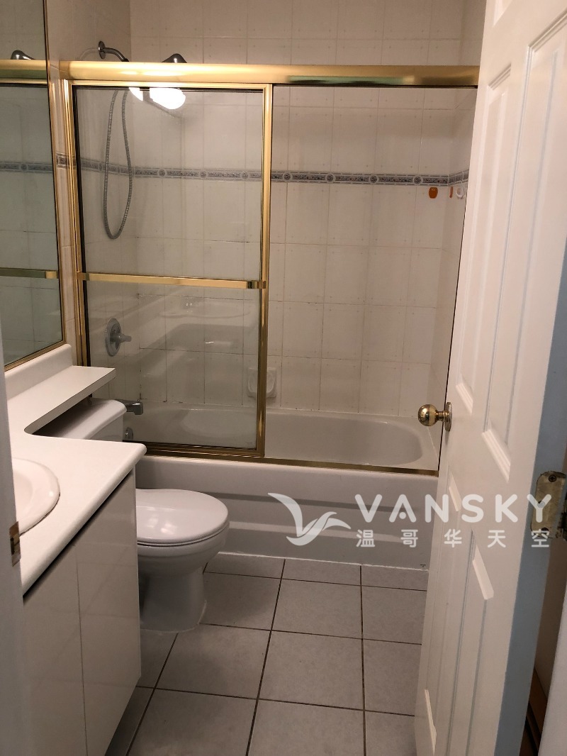 230106210300_Bathroom.JPEG