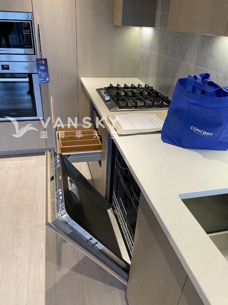 230119165034_kitchen1.jpg