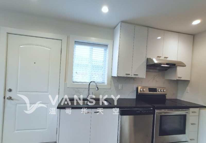 230207155315_Kitchen.jpg