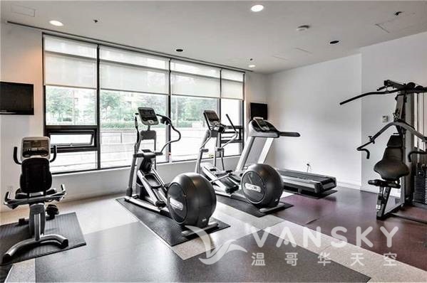 230214223019_Gym1.jpg