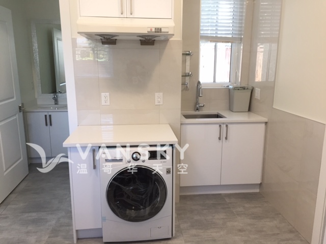 230215004003_Kitchen.JPG