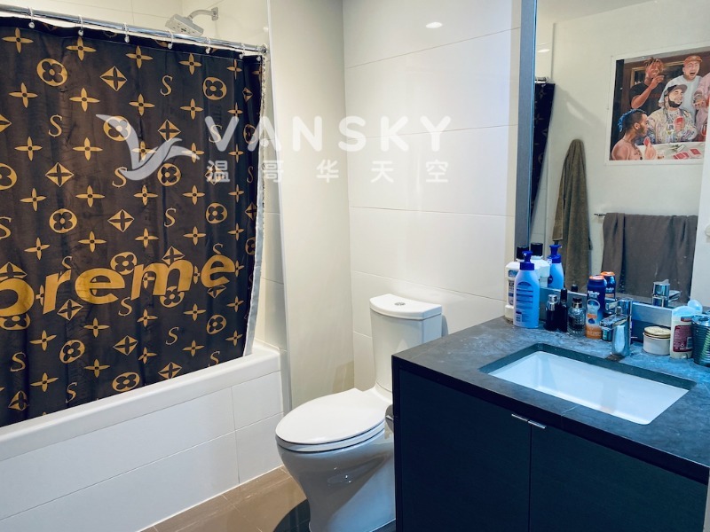 230219003331_bathroom.JPG