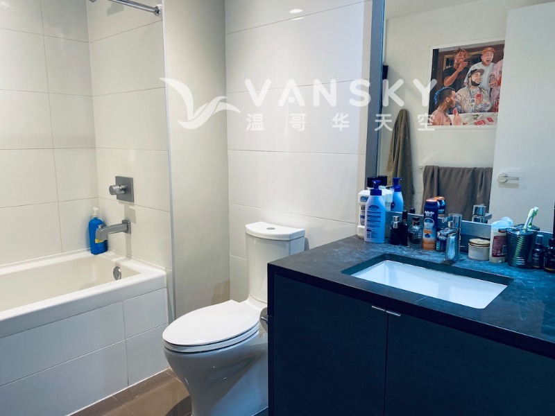 230219003331_bathroom2.JPG