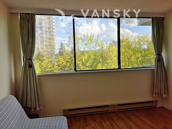 230227195934_3livingroom.jpg