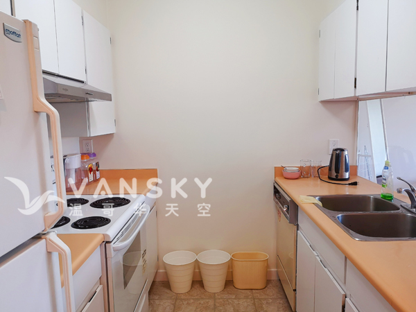230227195934_5kitchen.jpg