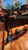 售EVOLV TERRA 電動滑板車 + thousand 安全帽 size L