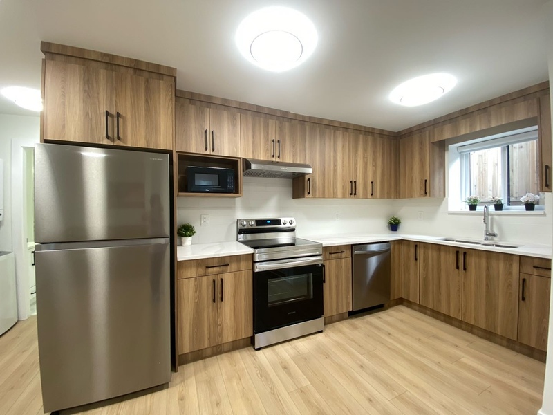 高贵林，一室一厅