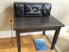 卖收音机和小茶桌$10元，非常适合休闲听听音乐和中英文新闻广播