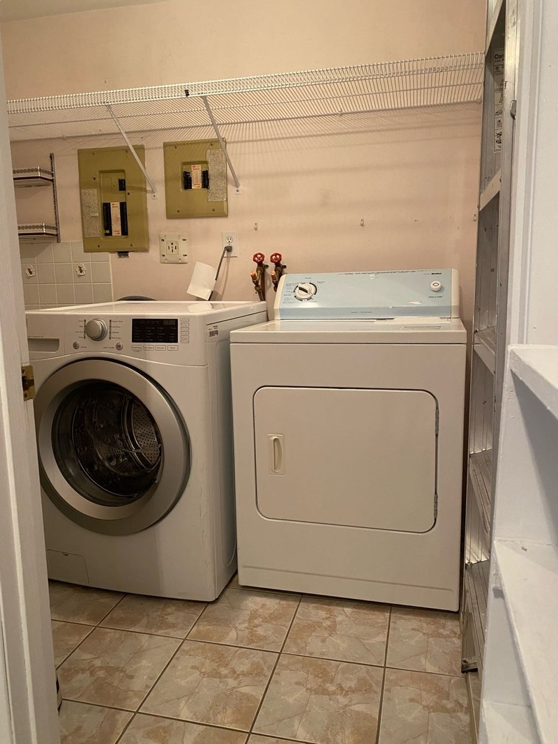 MarineGateway 兩房一廳出租，獨立出入