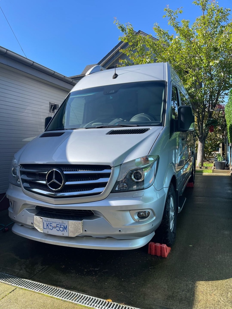 全新19年豪华版奔驰房车转让