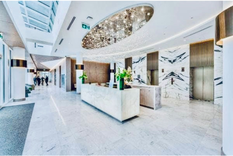 全新2房2卫 Brentwood Mall