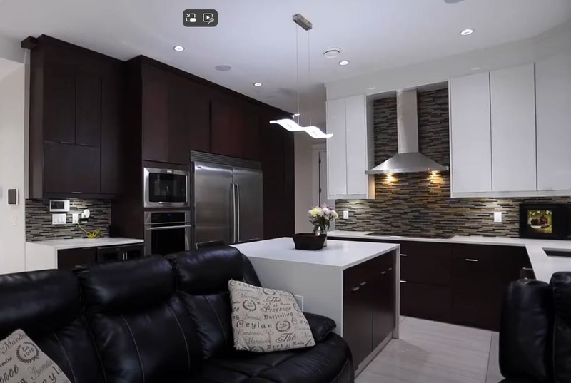 本拿比大套房含独卫近Metro