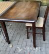 实木餐桌加四张椅子60加元自取