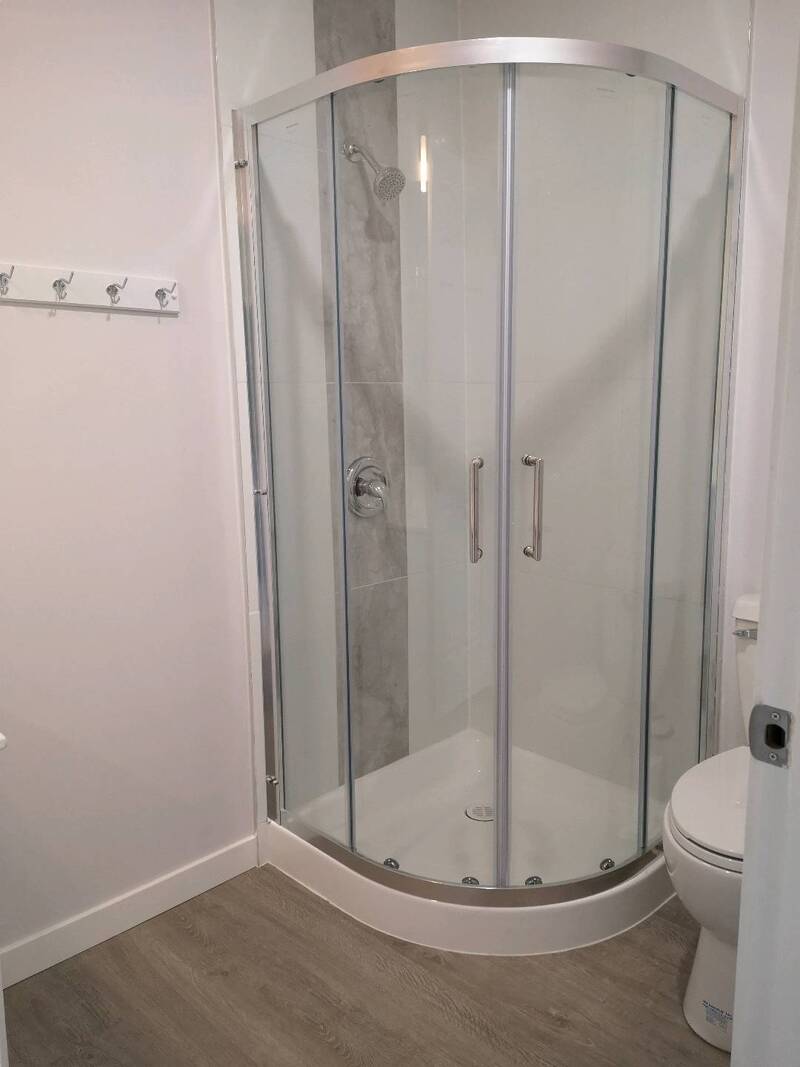 北本拿比楼下两个房间分租，近SFU，Lougheed mall