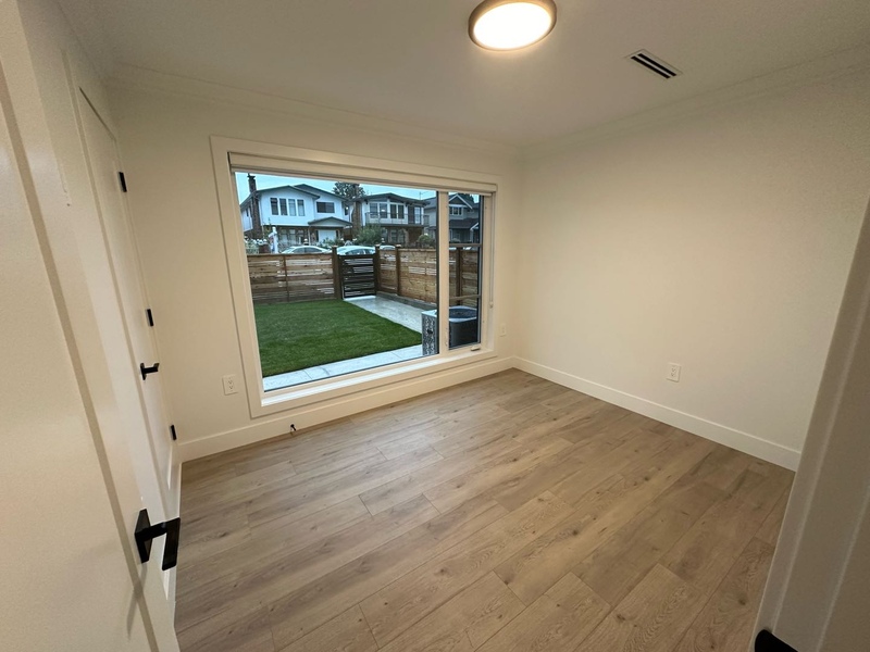 本拿比独立出入 一房一厅