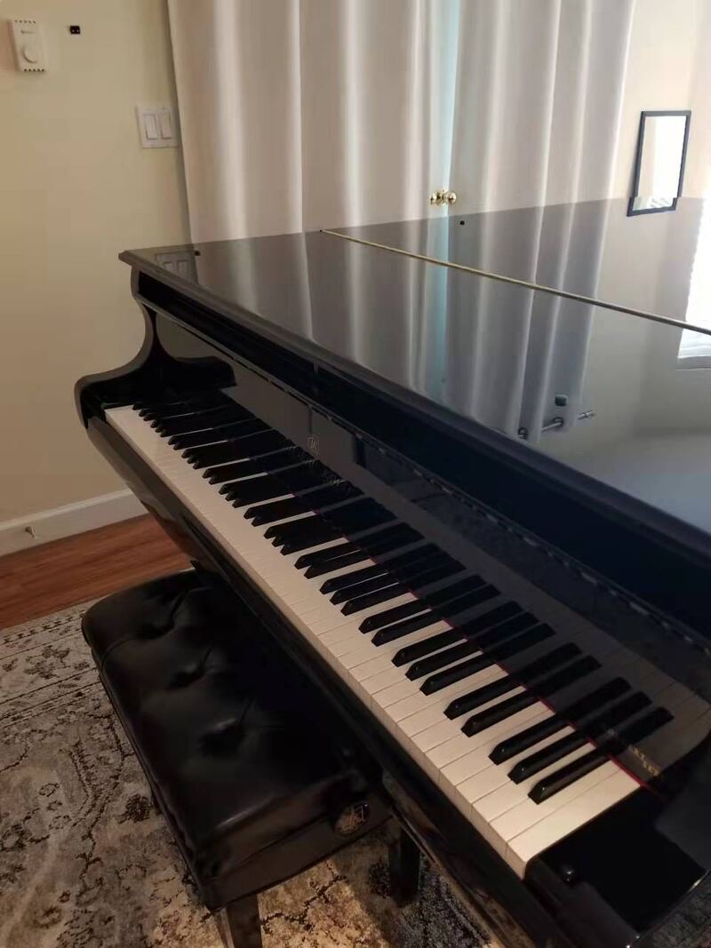 百分之百日本原裝進口純手工Shigeru（Sk5）藝術家珍藏頂級鋼琴出租  目前為九成新的鋼琴 