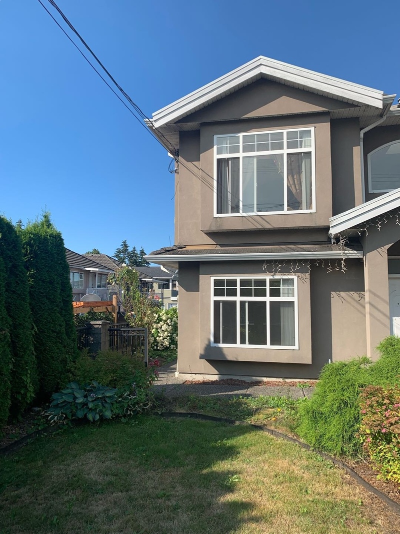 二室二卫一厅一书房 南本拿比