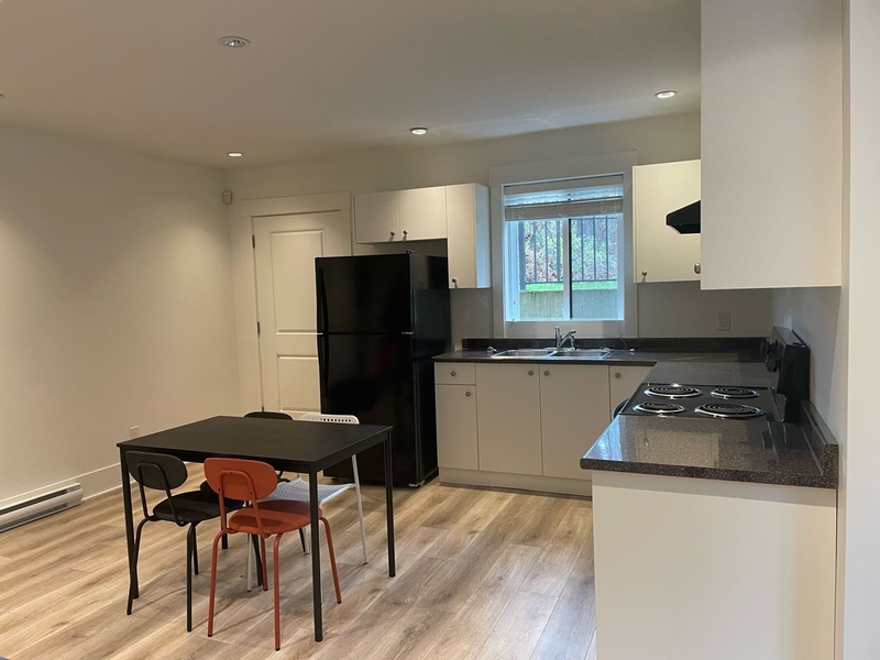 南素里地下室出租