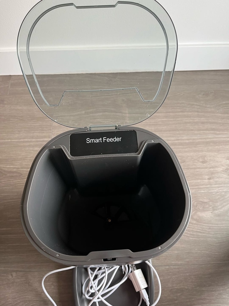 猫粮/狗粮喂食机