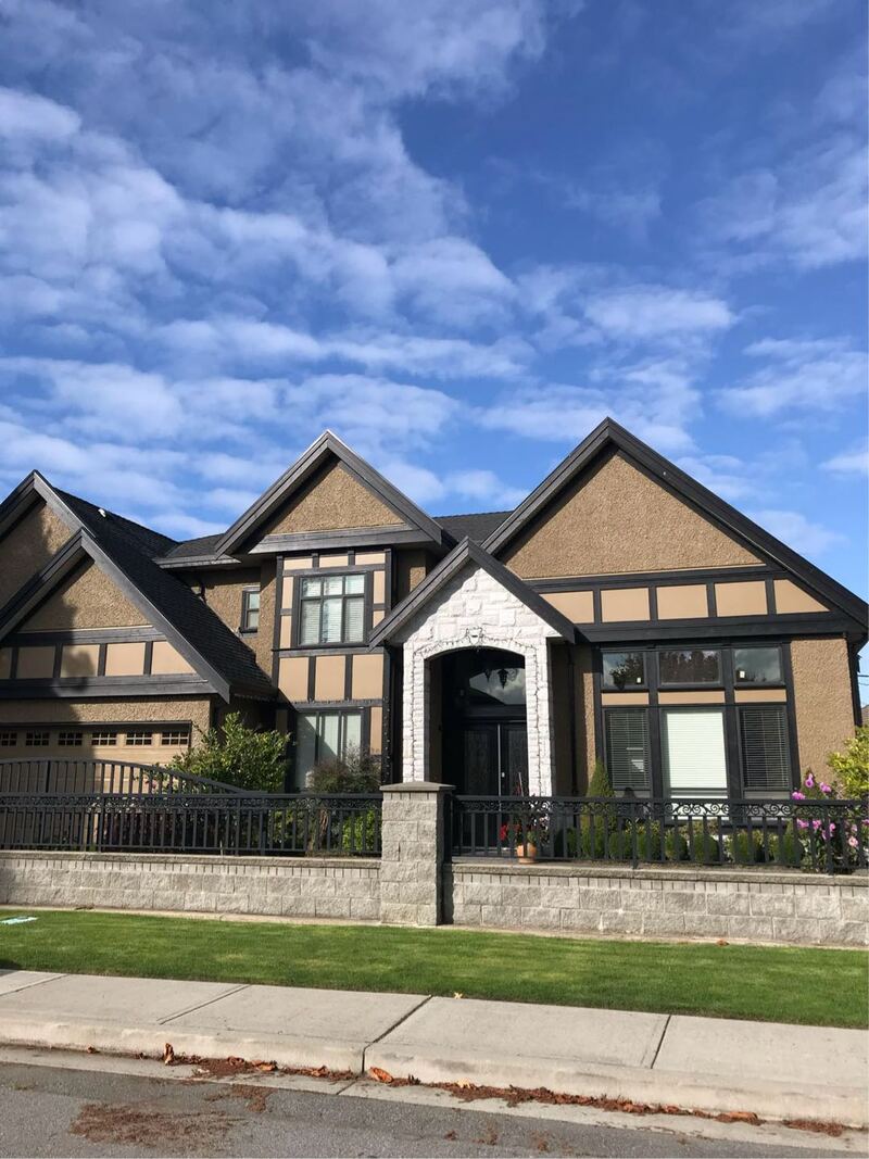 列治文一室一厅一卫独立出入