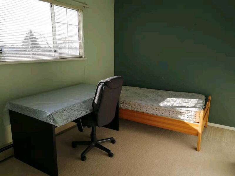 温西近刊比二楼单间求租