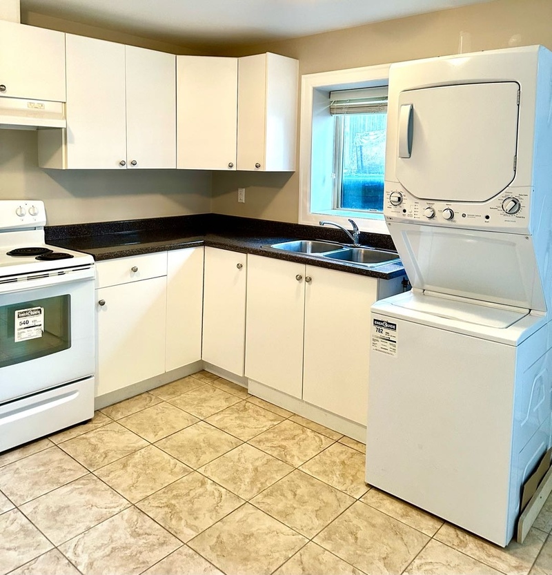 本那比学区房独立门户两室出租