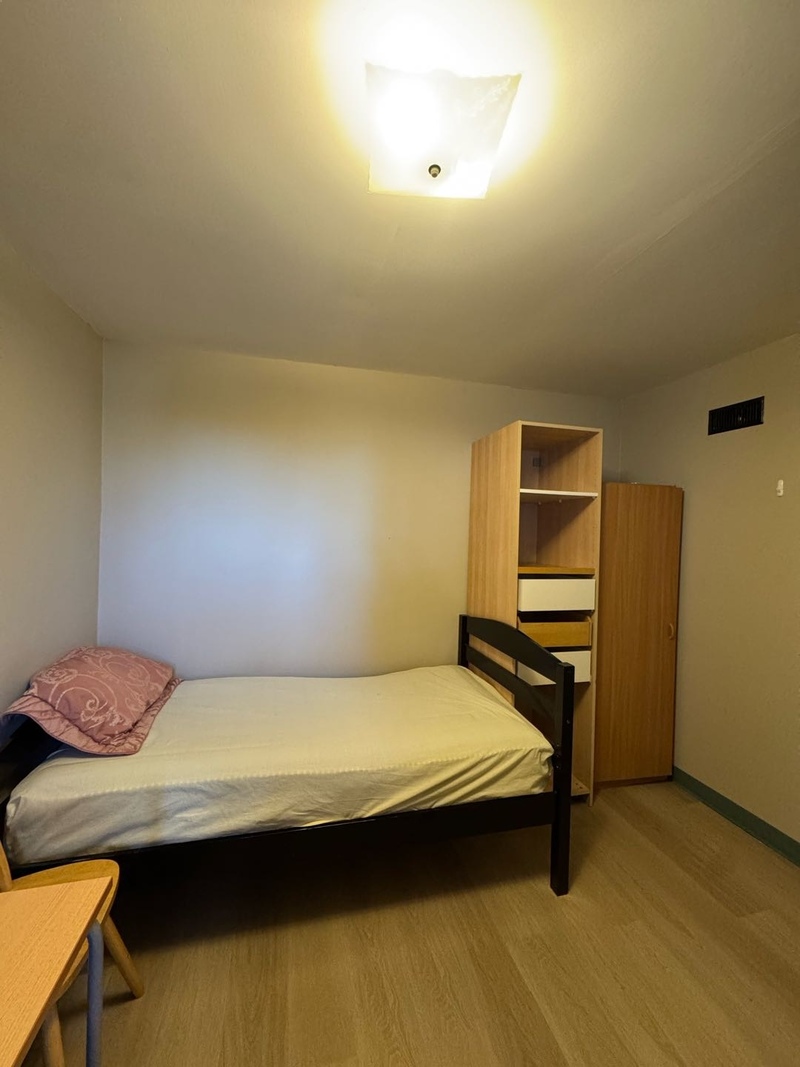 北本拿比House一楼单房找一位男租客学生优先