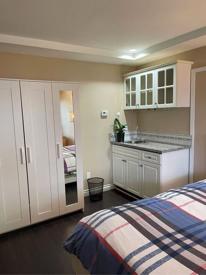 列治文 house 超大单间出租