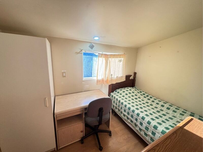 随时入住 近Broadway & commercial skytrain,