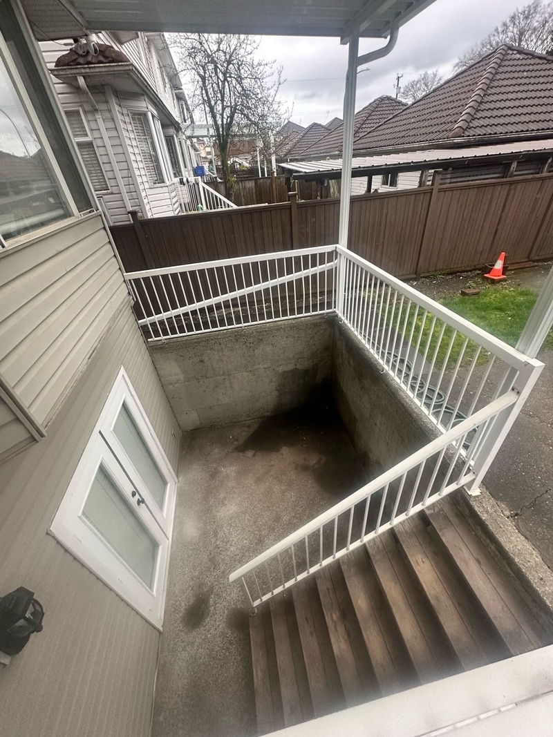 溫東新裝修光猛地庫出租