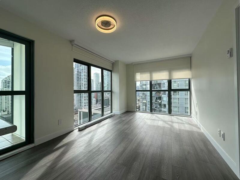 Downtown 一房一厅出租