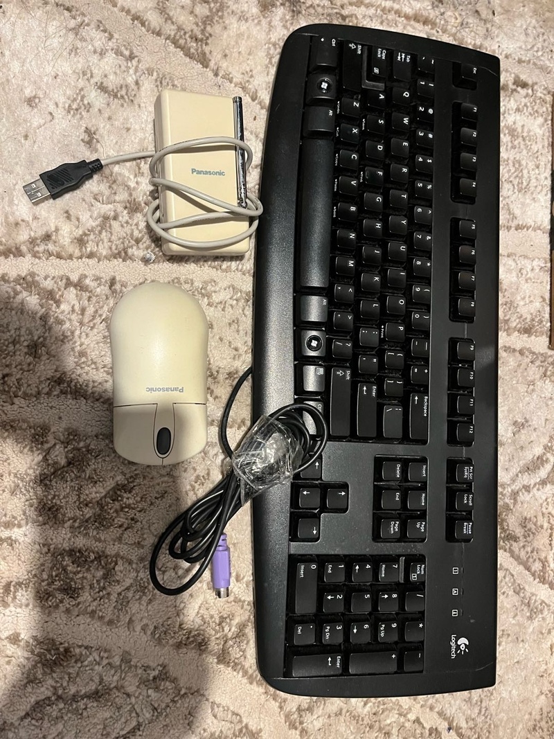 Panasonic 松下无线鼠标和罗技键盘