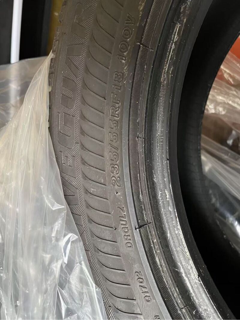 九新Toyota sienna 防爆四季胎4条