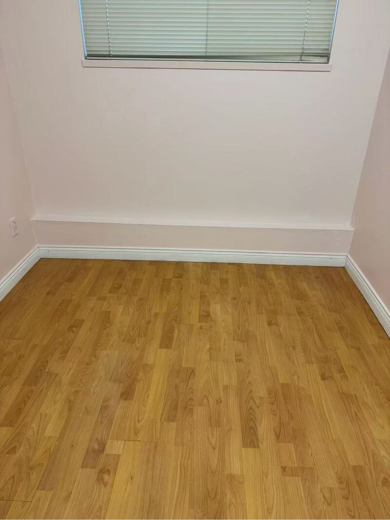 2房或者3房一厅出租，在PNE旁边，