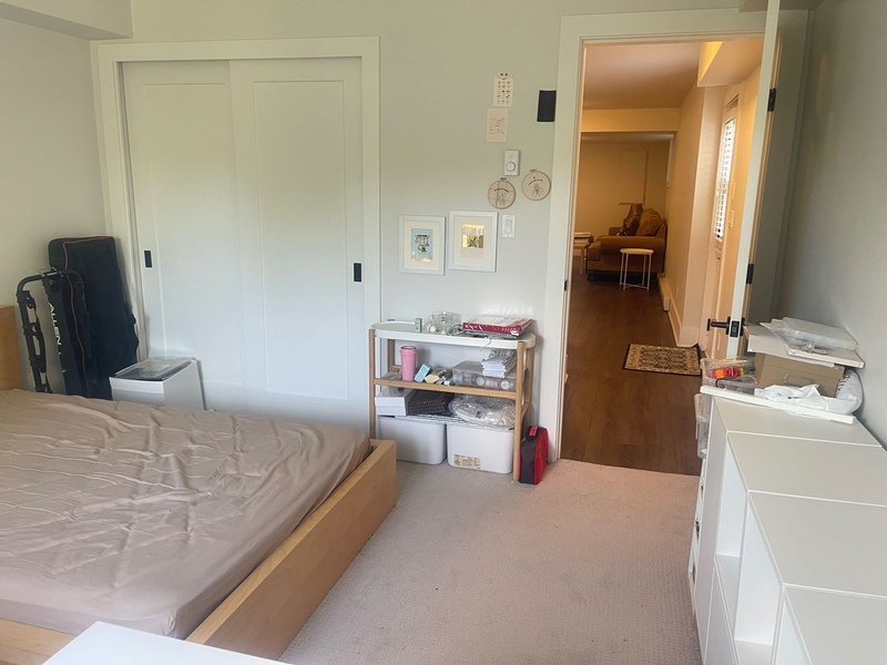 出租西溫宽敞明亮明亮独立出入一室一厅近sentinel, Collingwood