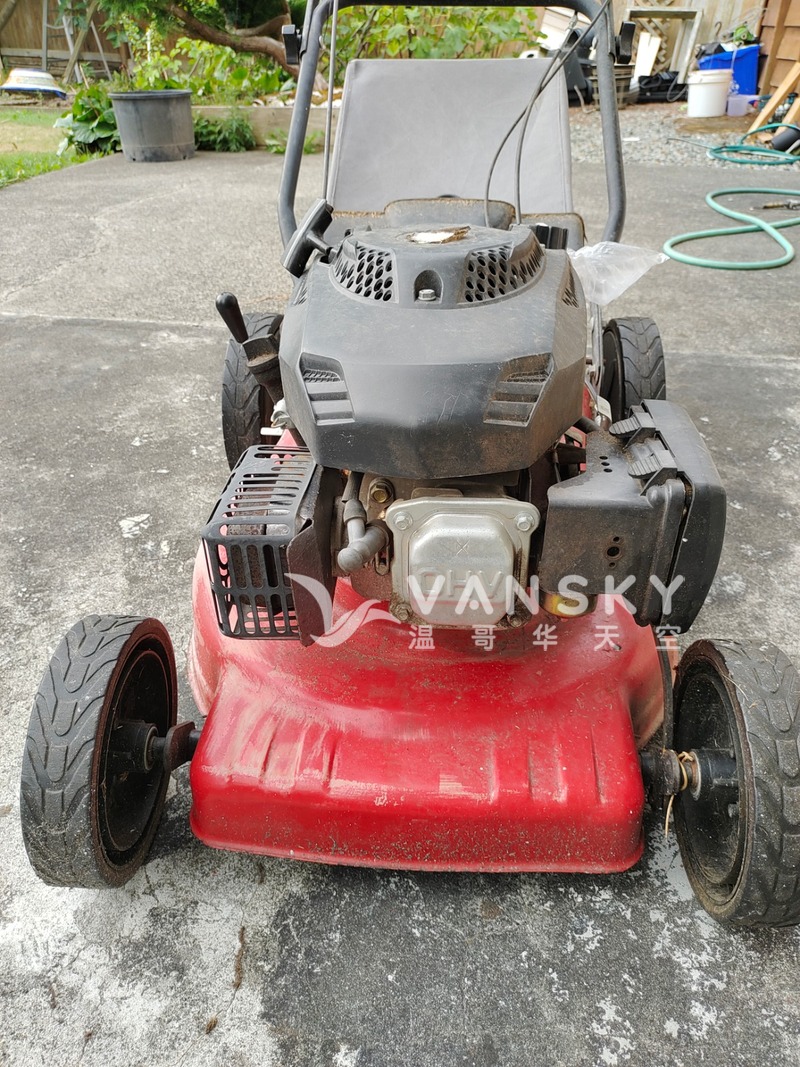 本田割草机