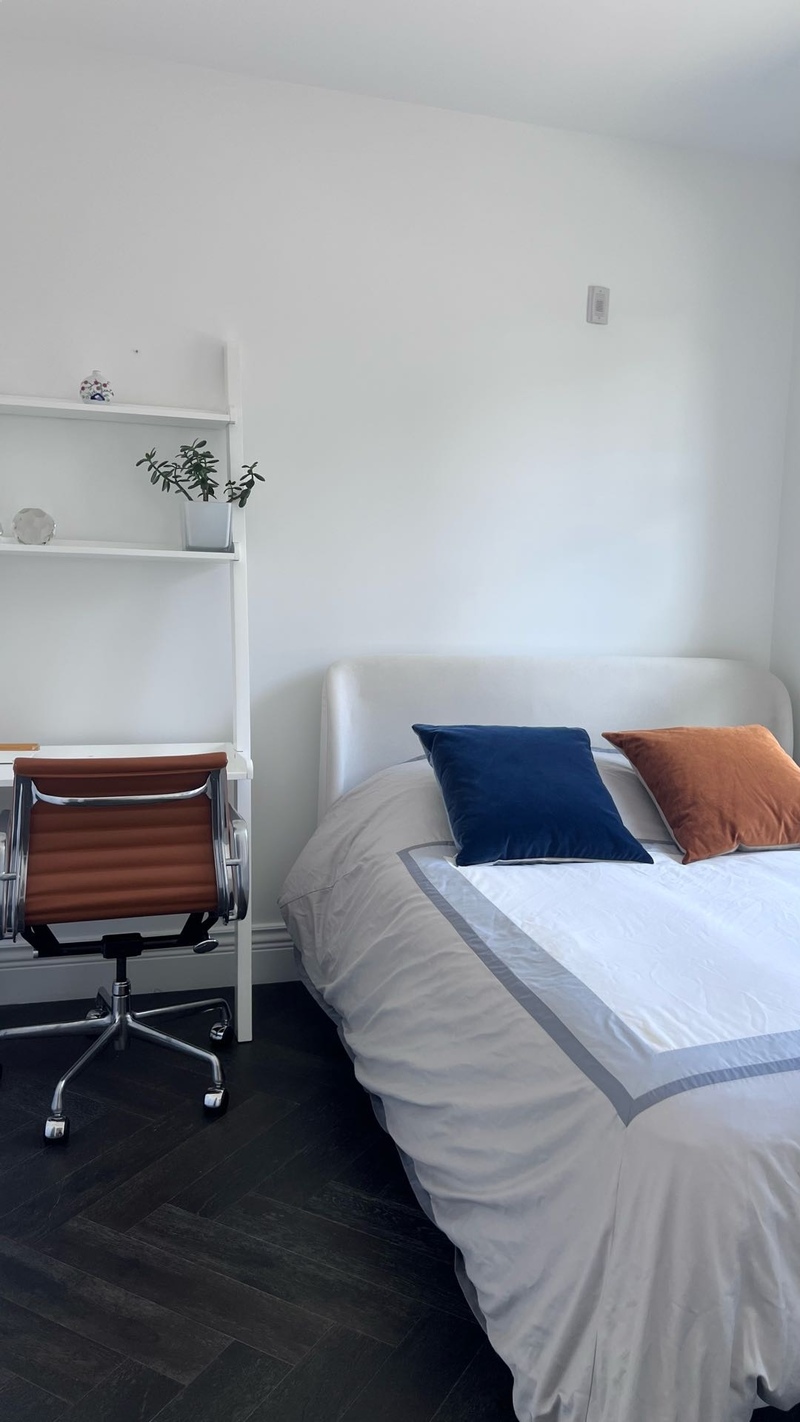 列治文公寓2B2B 客房分租