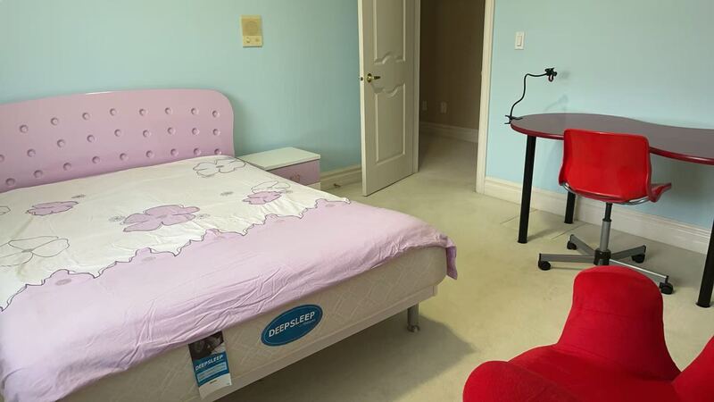 Richmond 交通便利明亮好房出租