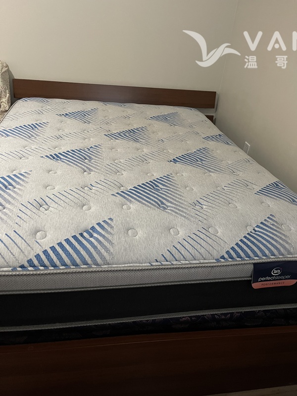 床 电视柜 桌子 电脑椅