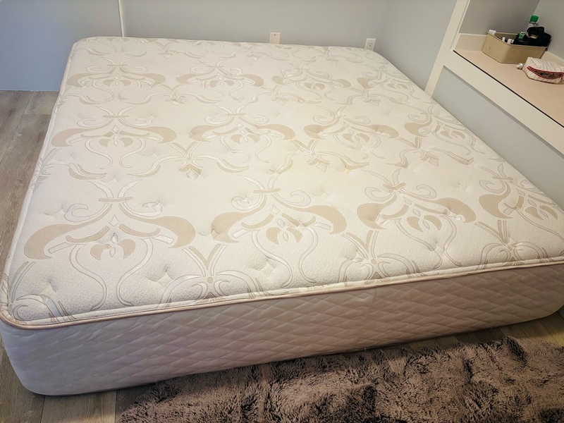 给价就出king size 床垫